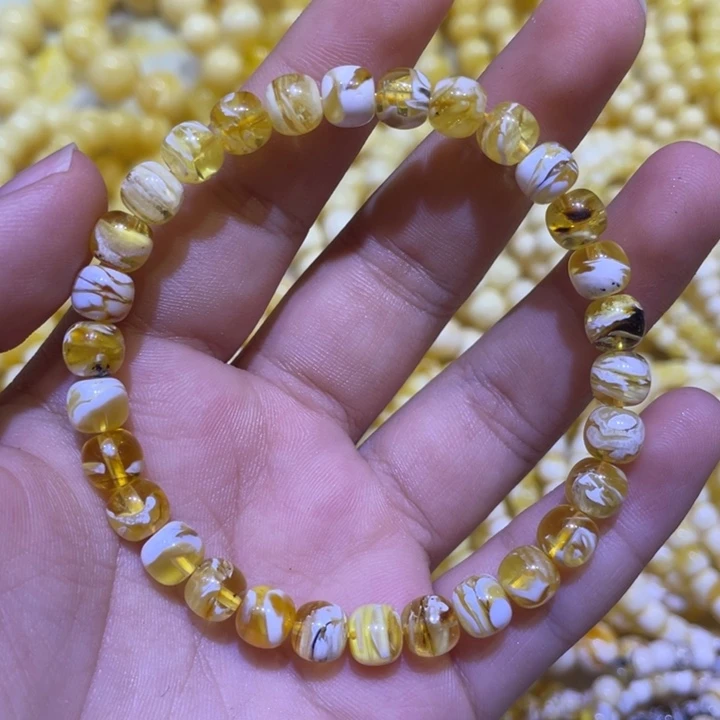 蜜蜡未镶嵌珠宝奇石7m