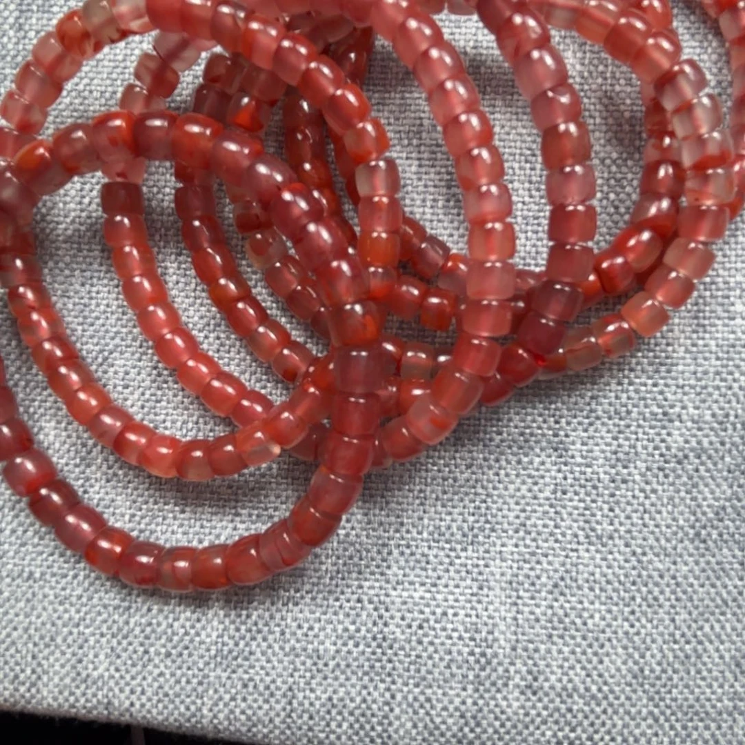 南红玛瑙颈饰合金小*贝