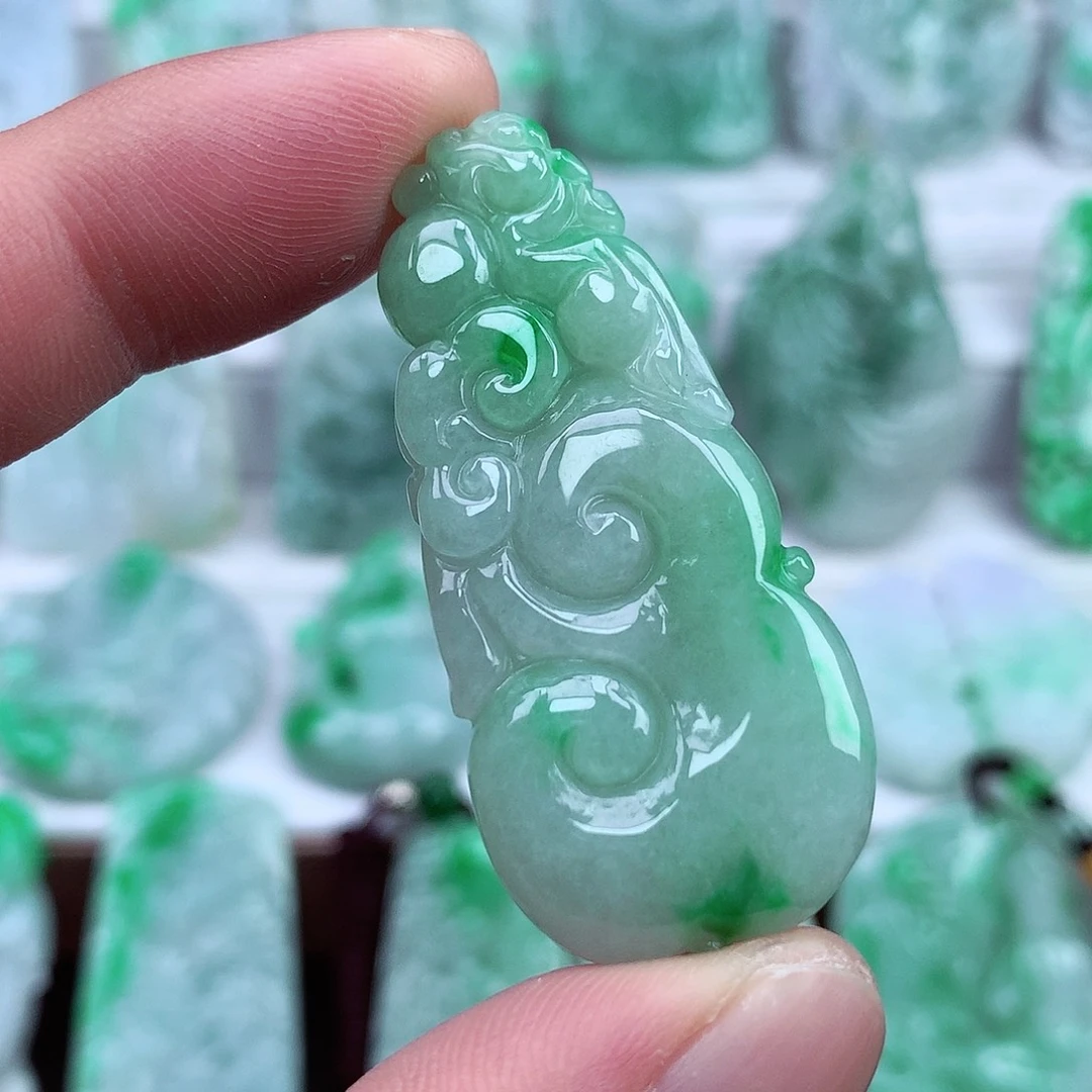 翡翠未镶嵌颈饰翡翠吊坠