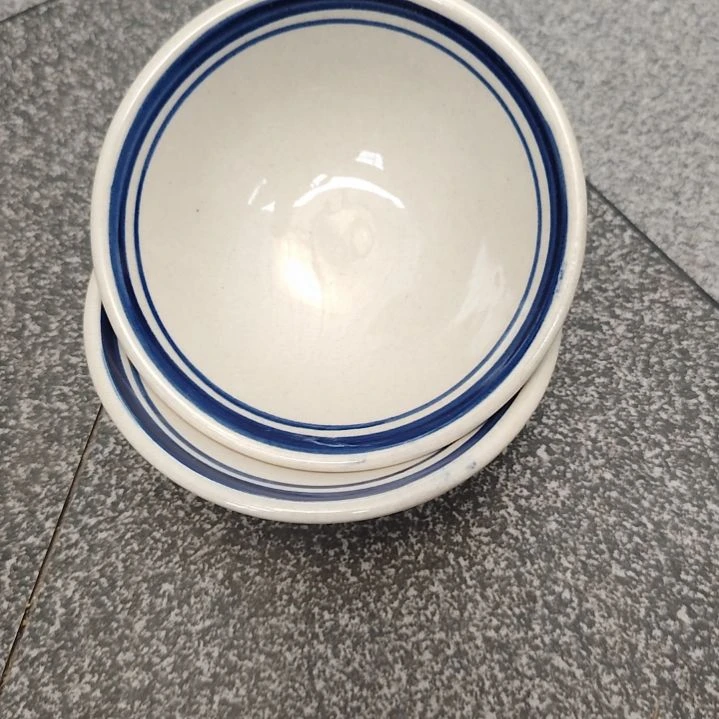 紫***袍瓷片陶瓷盘子碗啥都有