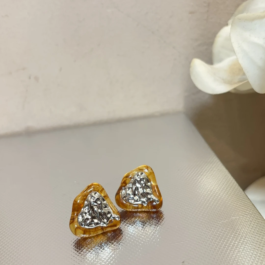 铜合金耳饰 设计款不规则细闪耳钉R858