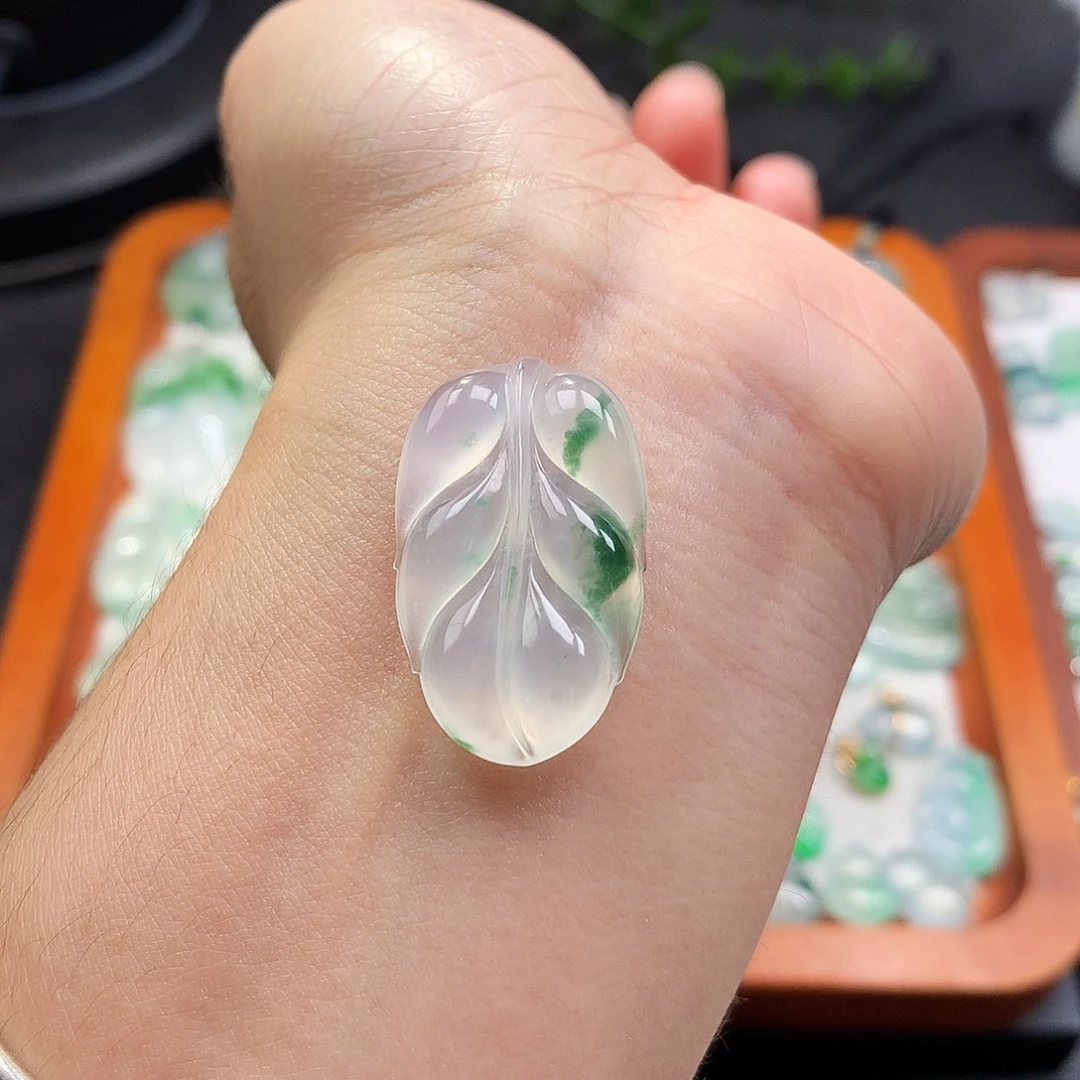 吊坠(不含链)未镶嵌翡翠叶子