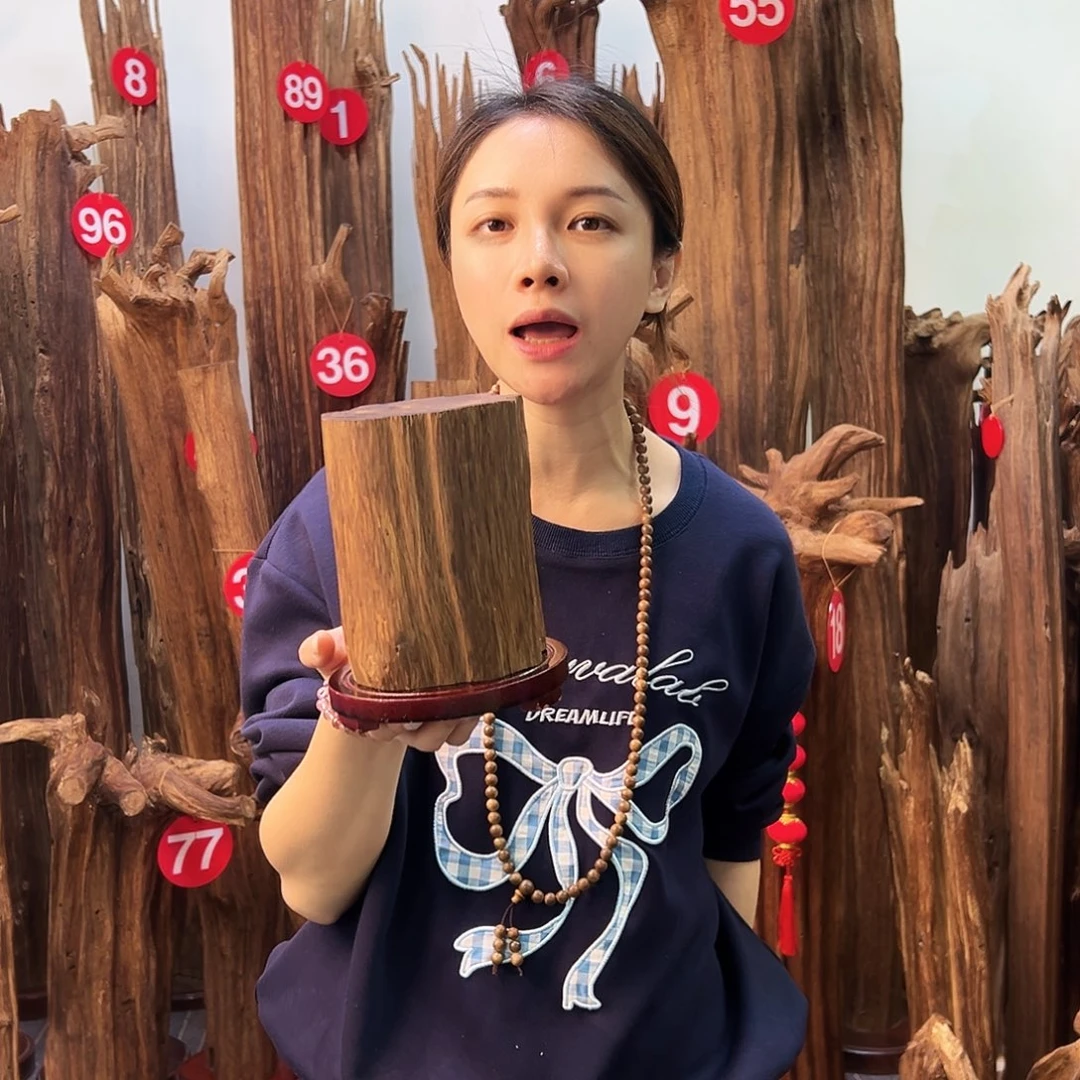 沉香碎屑沉香天然沉香原材料高品质