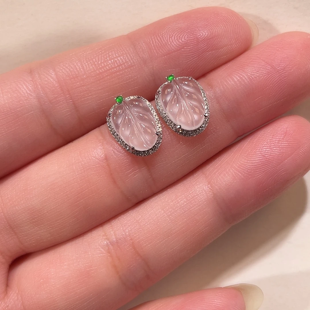 翡翠18K金镶嵌耳饰南非钻