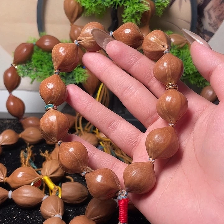 橄榄核手串/手链2.0蜜桃臀12只有一条