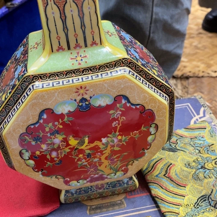 织绣哈哈哈hi哈哎