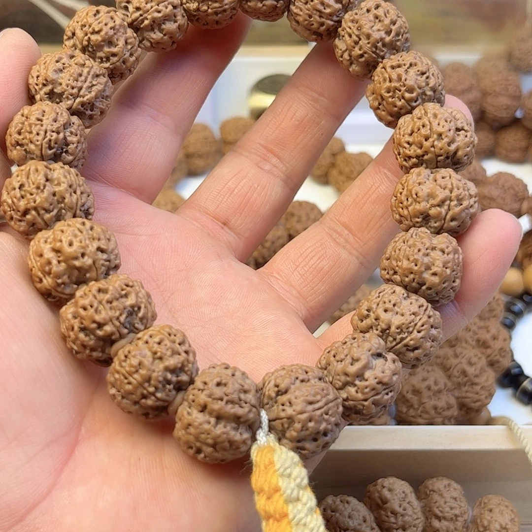 金刚菩提手串金**比梅花手持