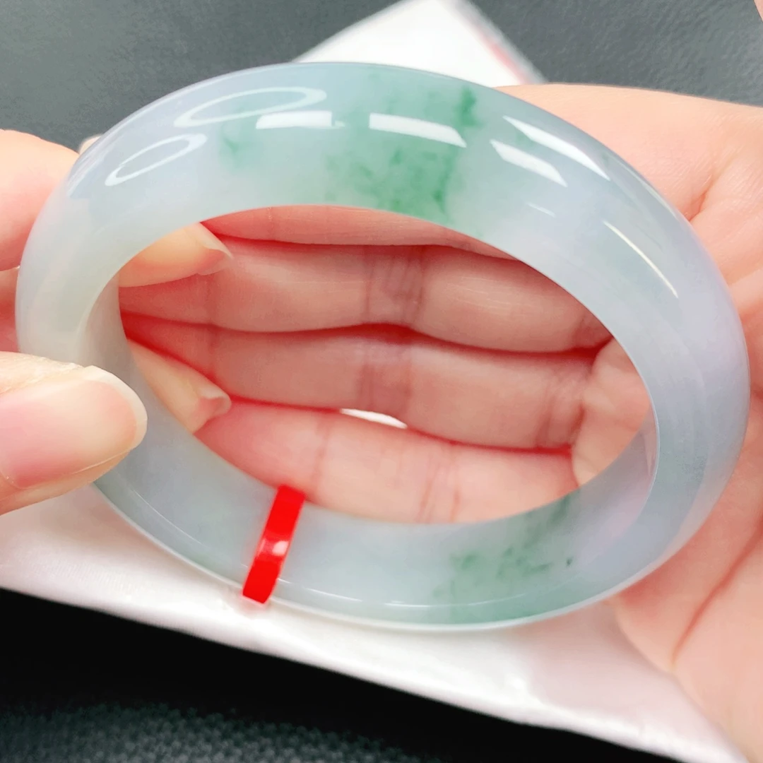 翡翠未镶嵌手镯58圈