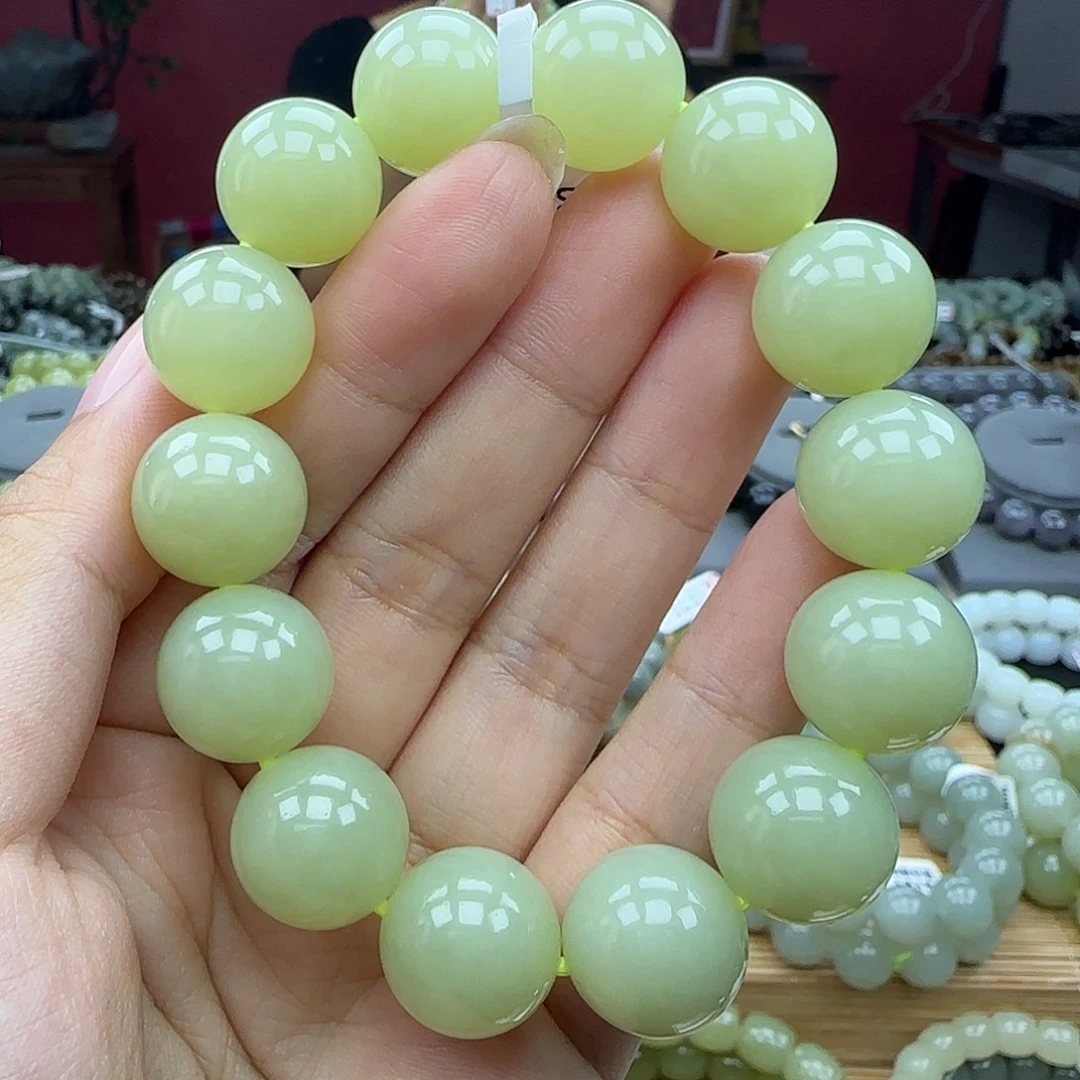 和田玉未镶嵌手串