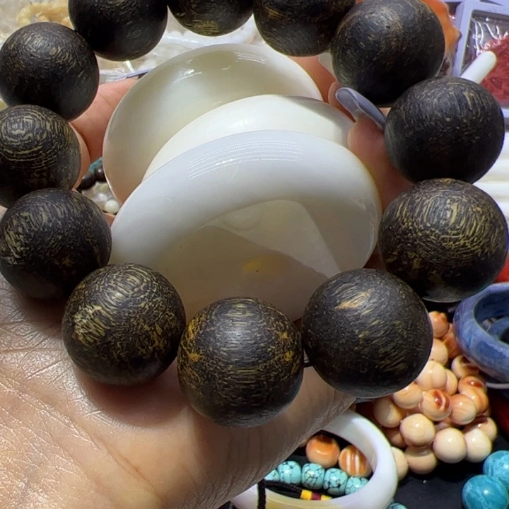 大果紫檀（缅甸花梨）拆大扣子