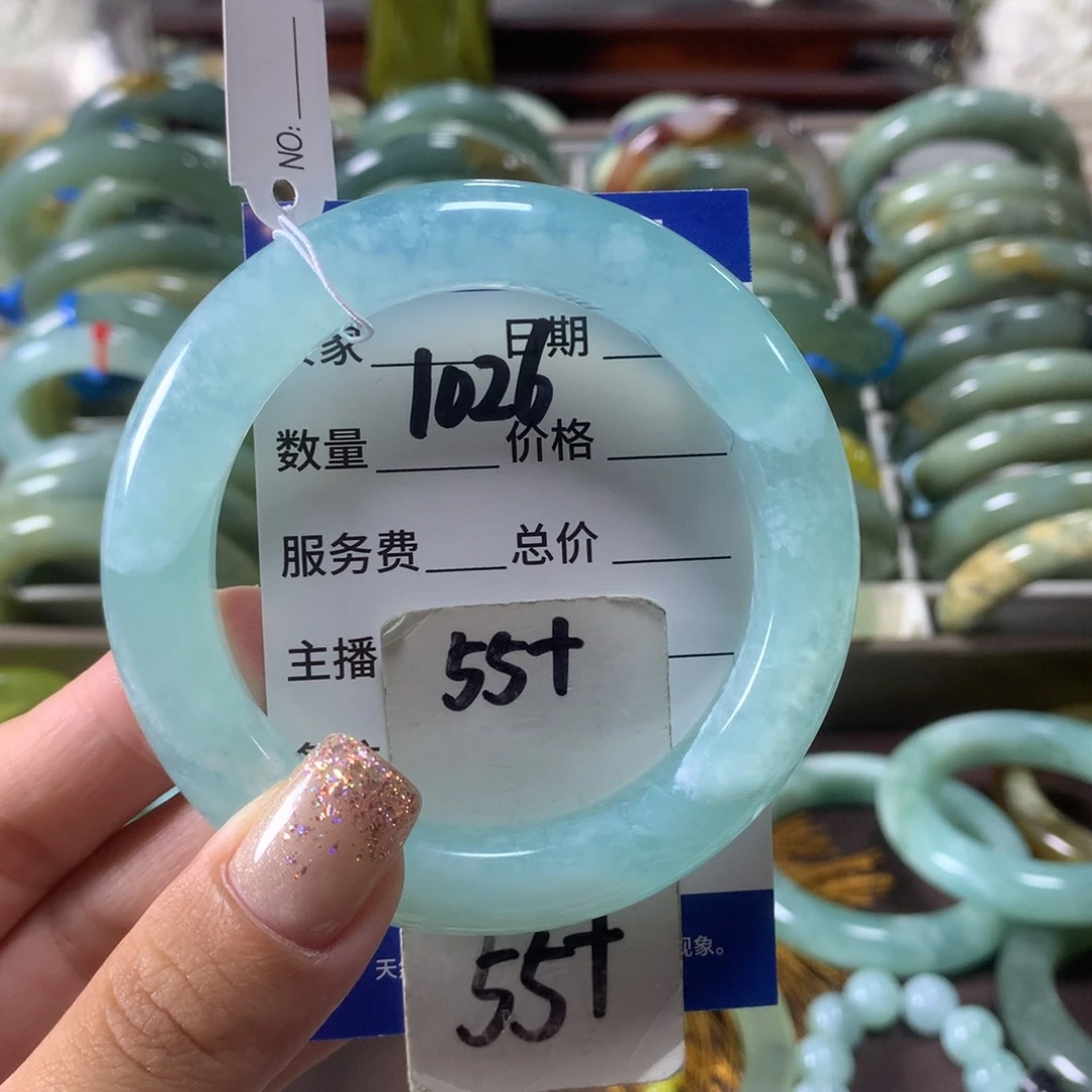 蛇纹石玉未镶嵌手镯Y****i1026