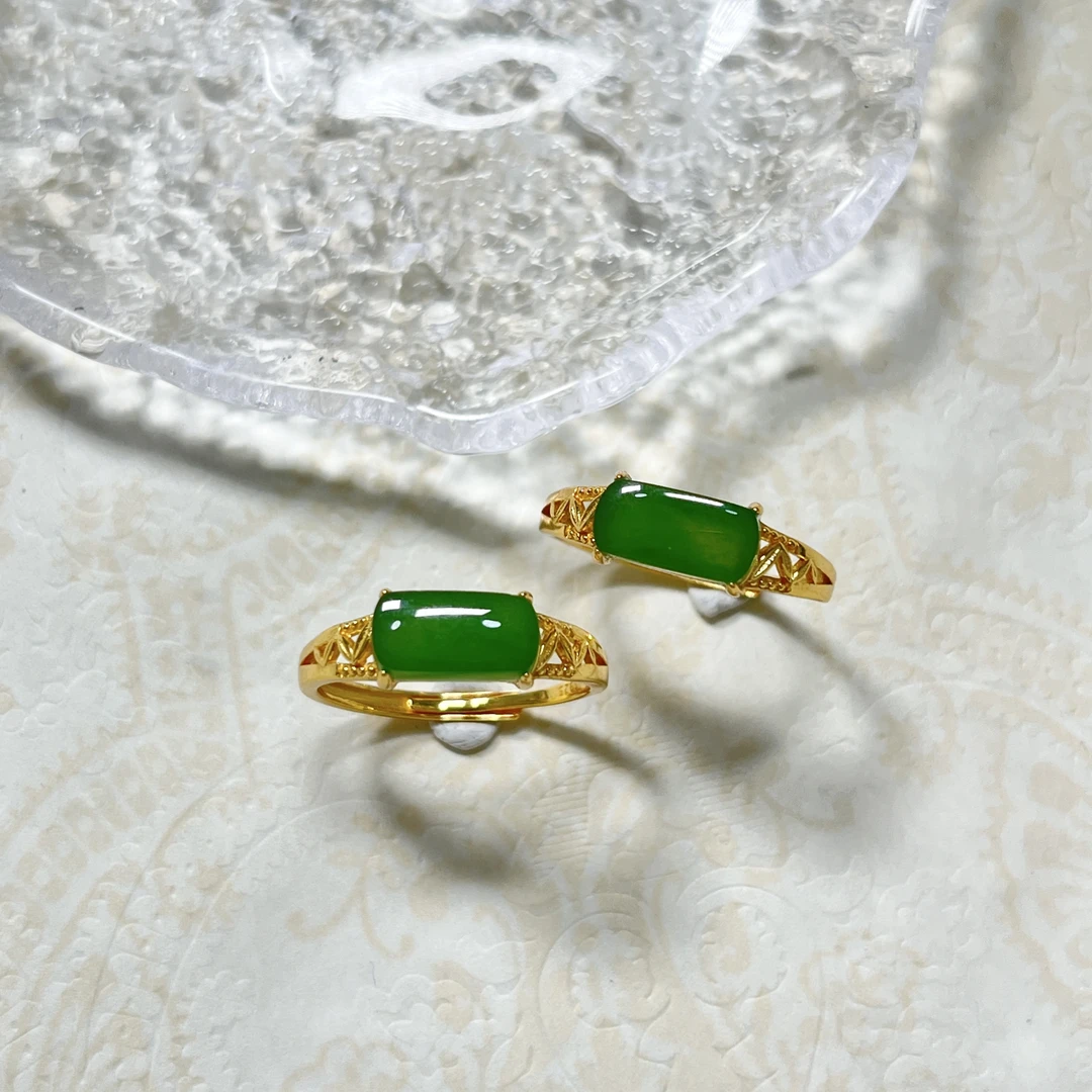 YWF025天然和田玉碧玉马鞍S925银镶戒指10*5*4mm多样性发其一