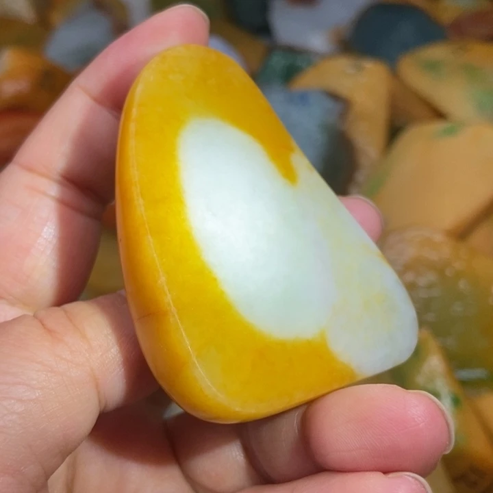 翡翠未镶嵌颈饰缅甸翡翠