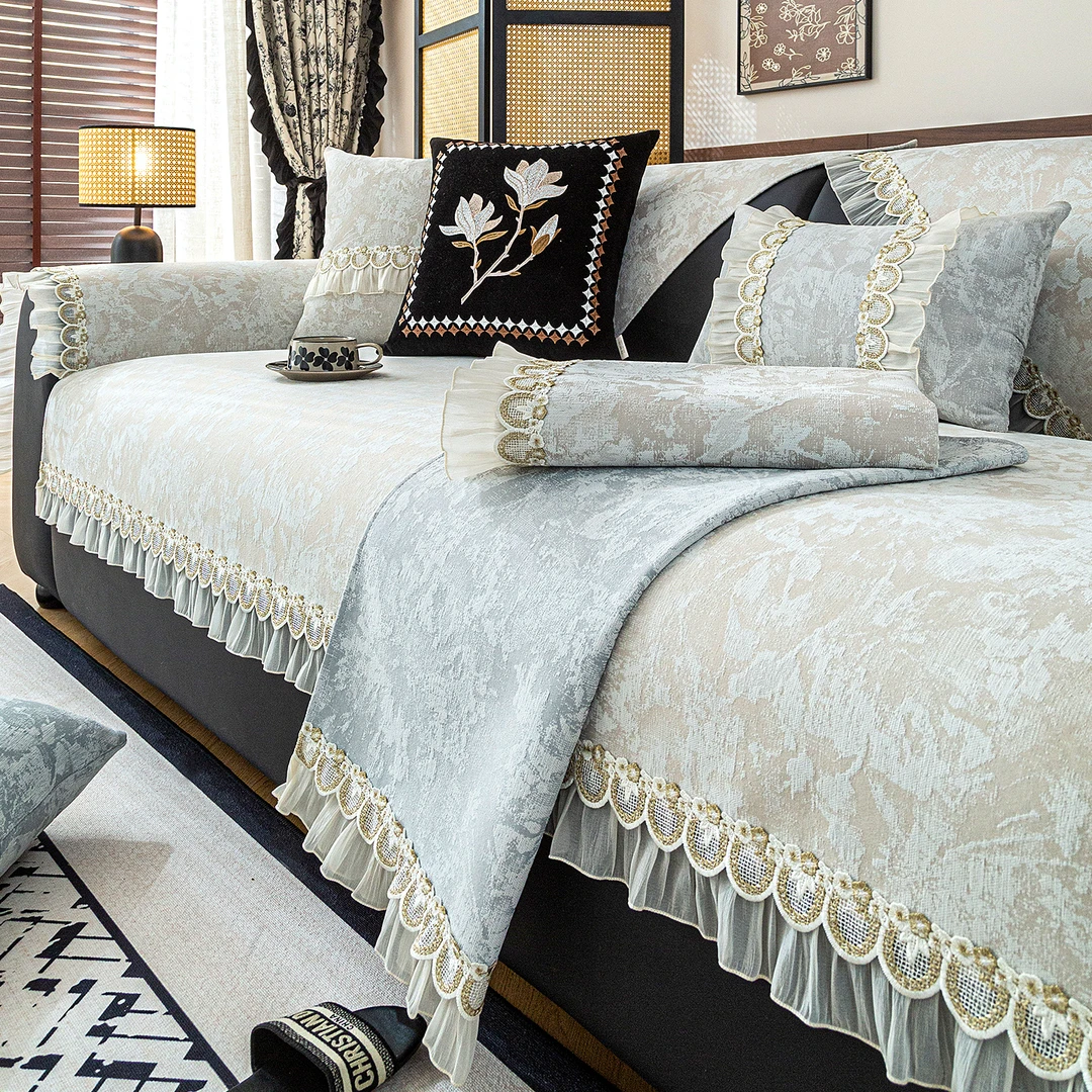 法式奶油风沙发垫2025新款高级感秋冬坐垫四季通用防滑皮沙发盖布