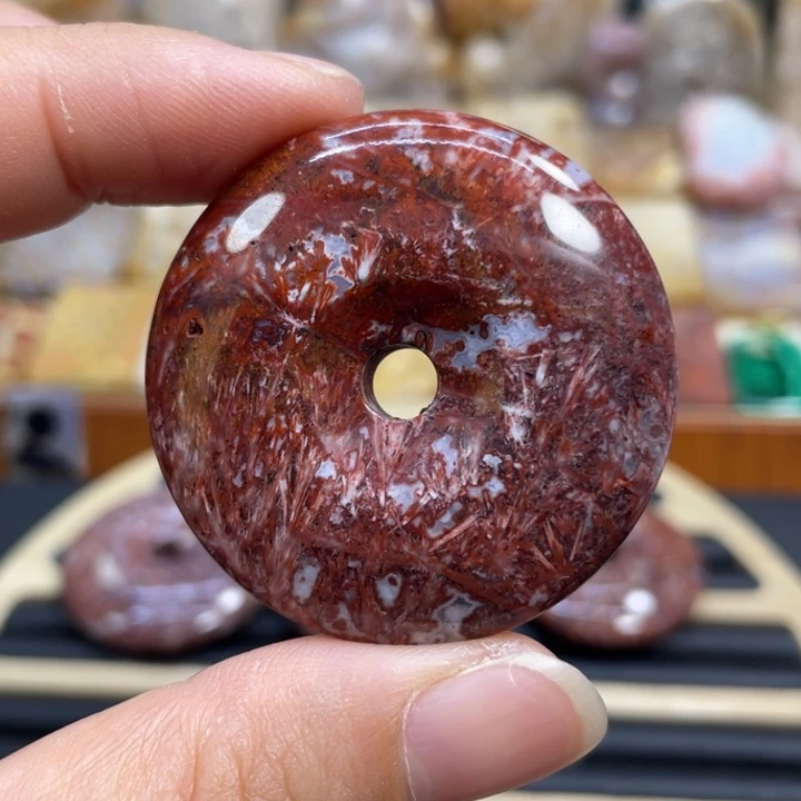 硅化玉未镶嵌颈饰k85