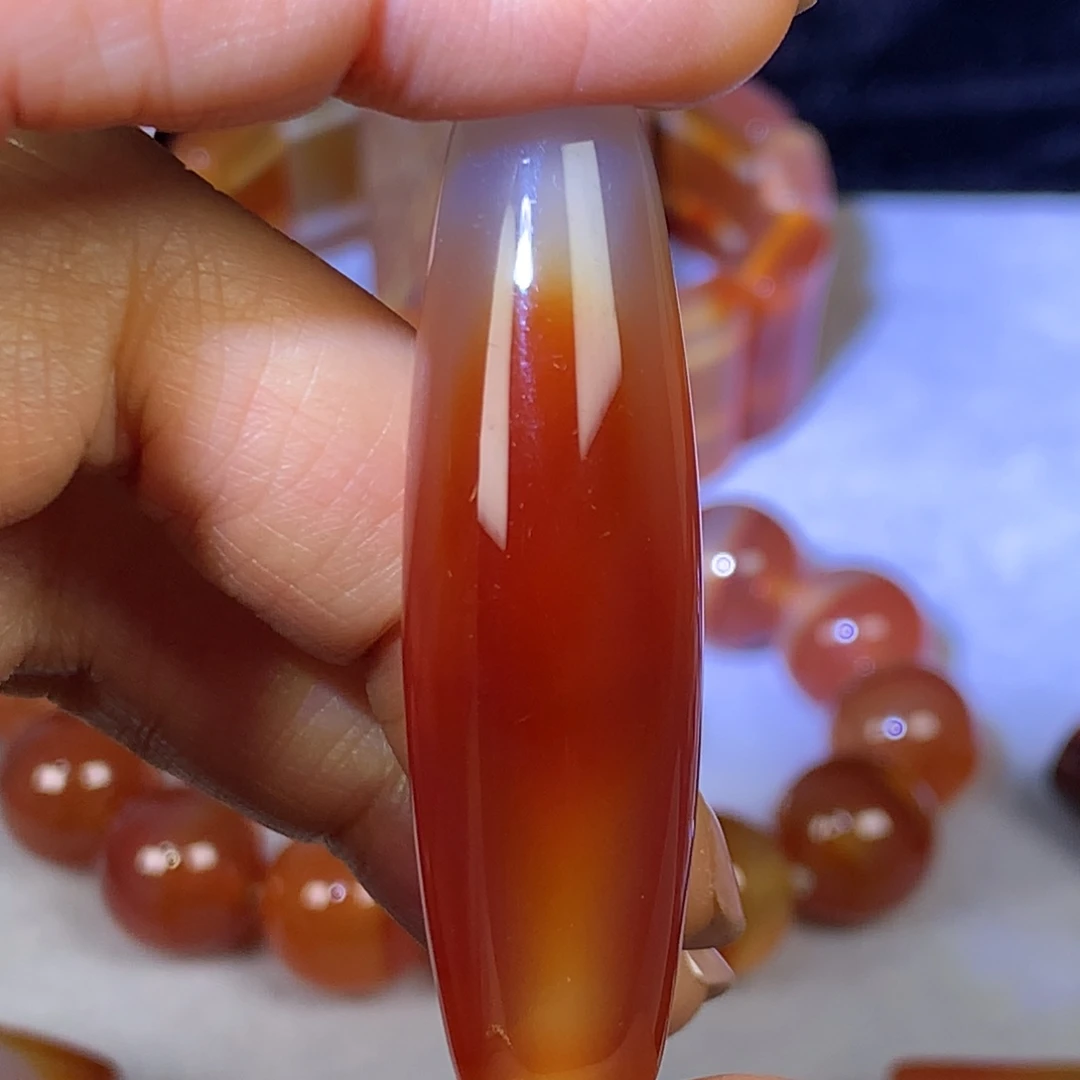 未镶嵌颈饰玛瑙/玉髓