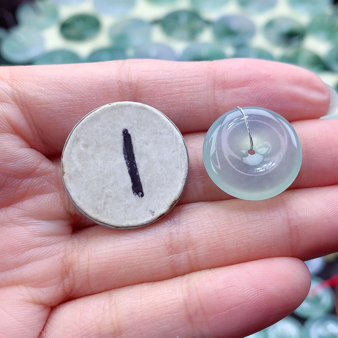 翡翠颈饰未镶嵌尺寸18.8-5.1