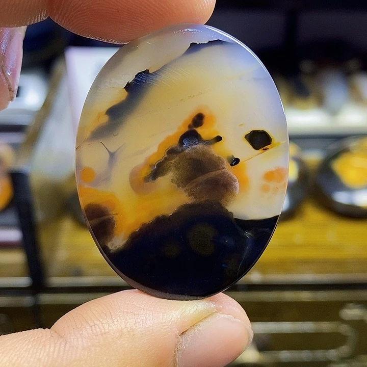 未镶嵌颈饰玛瑙/玉髓