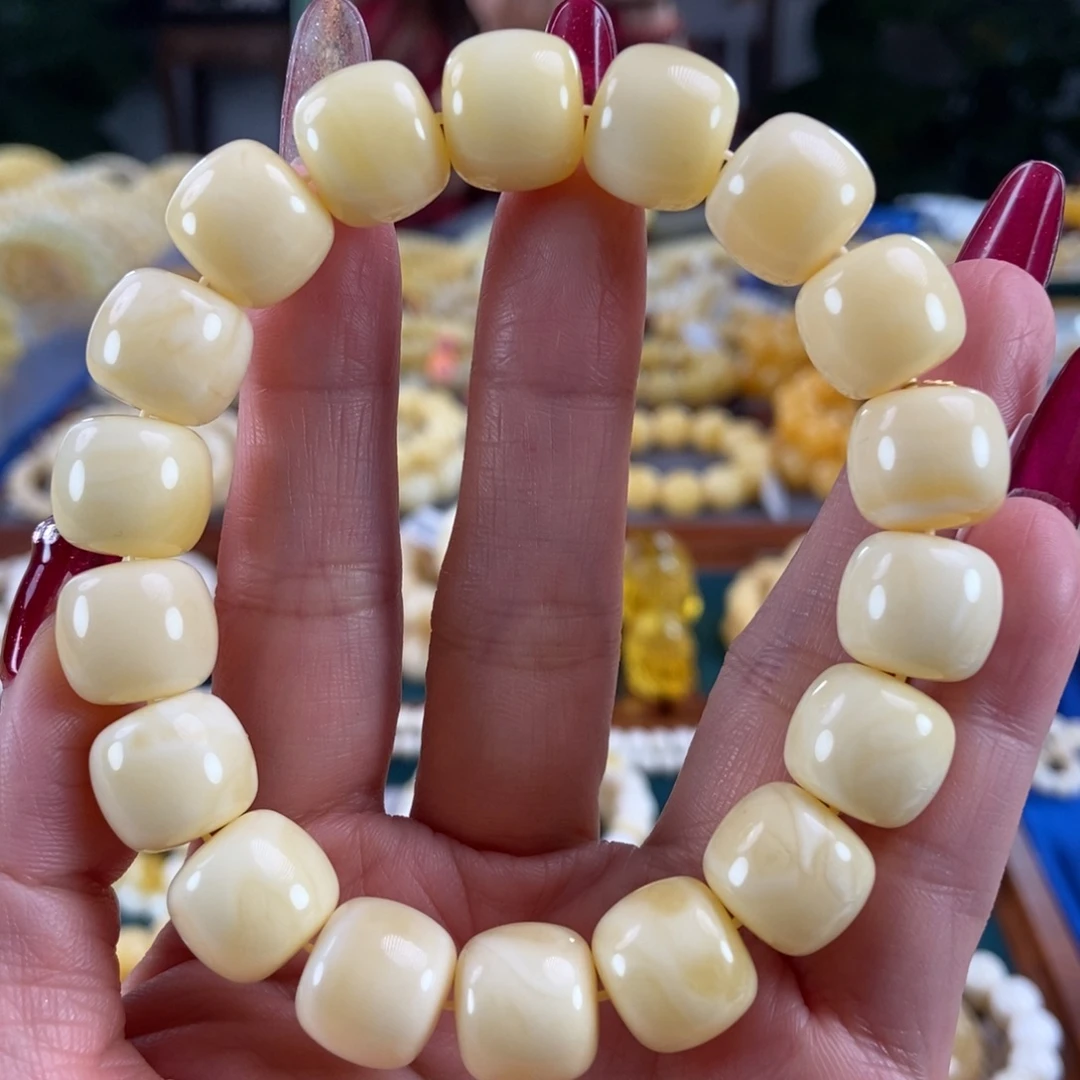 琥珀未镶嵌珠宝奇石13老型25.67