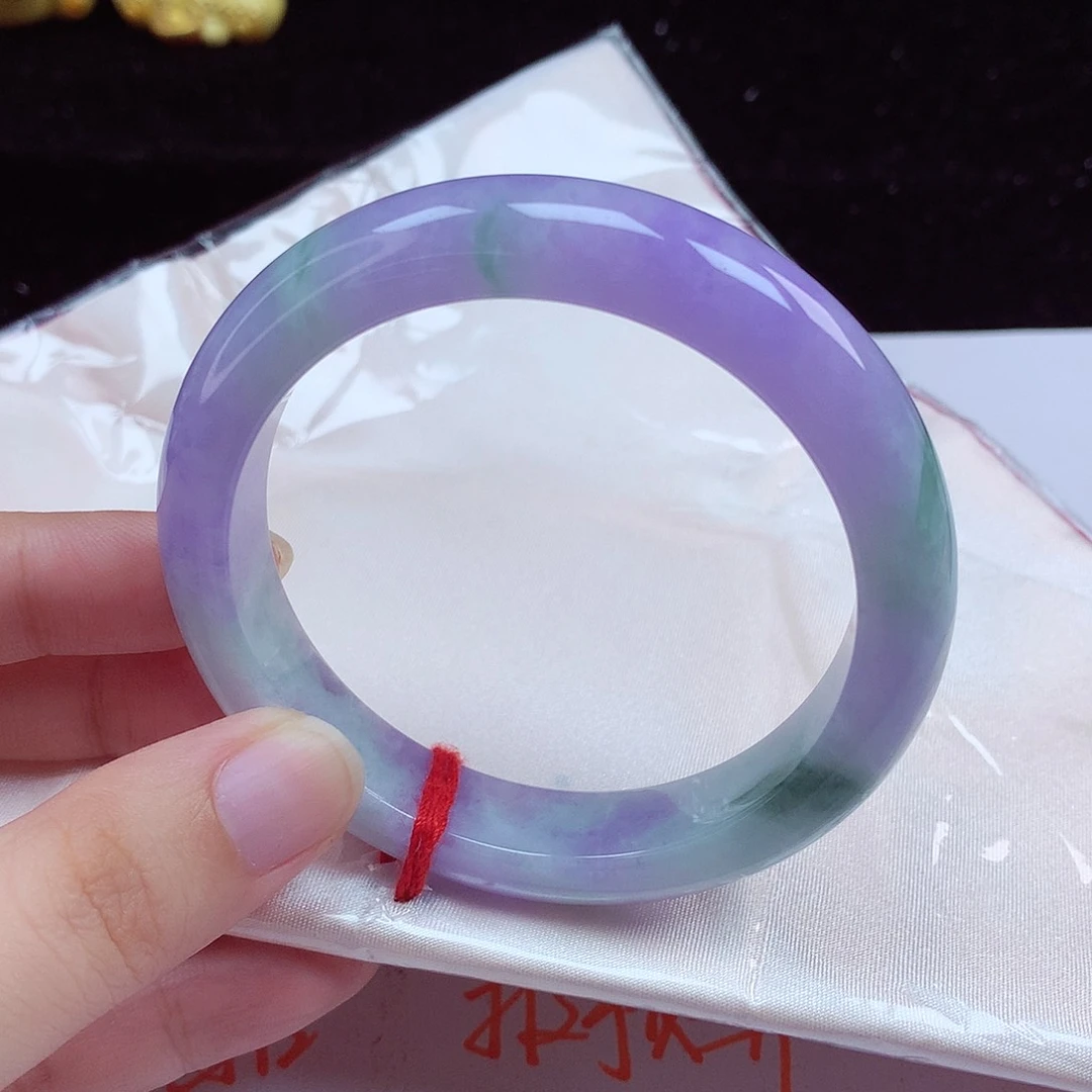 翡翠手镯未镶嵌天然