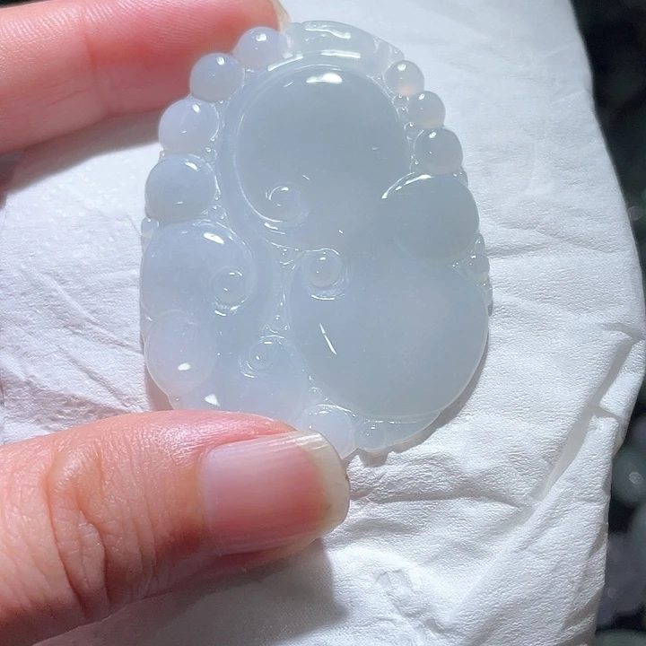 颈饰未镶嵌翡翠天