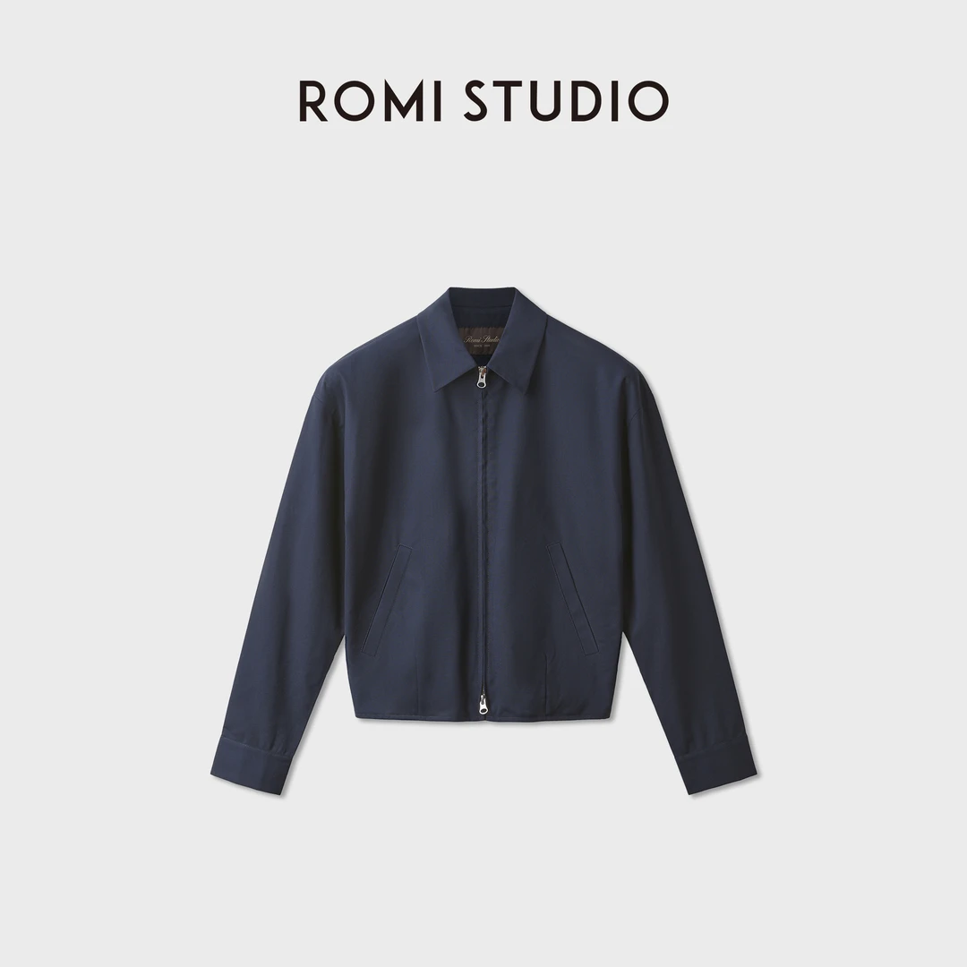 ROMI STUDIO轻薄不压身羊毛混纺小方领修身拉链外套RWDSWU2792