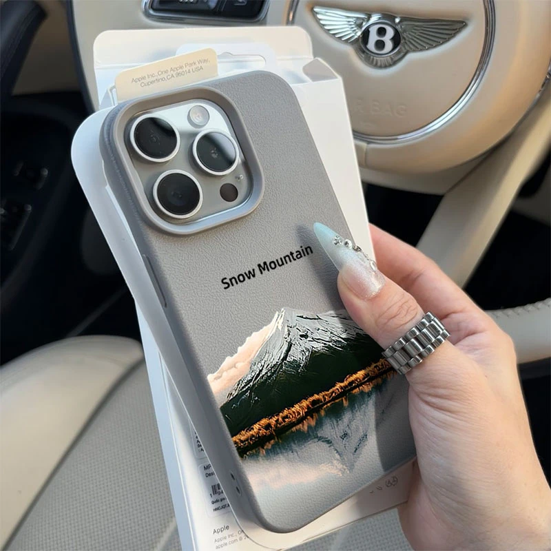 雪山倒影适用苹果16p/15手机壳iPhone14promax13荔枝纹12软11防摔