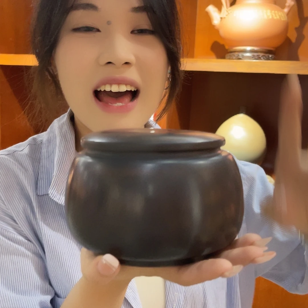 钦州坭兴陶茶叶罐半斤装