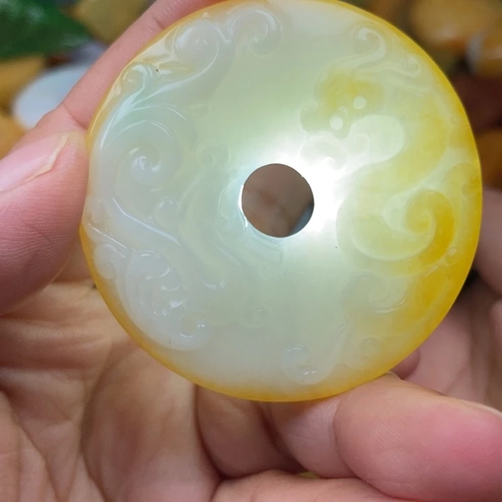 翡翠未镶嵌挂件缅甸翡翠