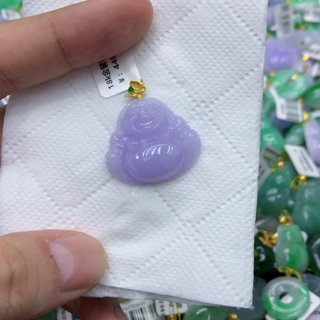 翡翠18K金镶嵌颈饰翡翠