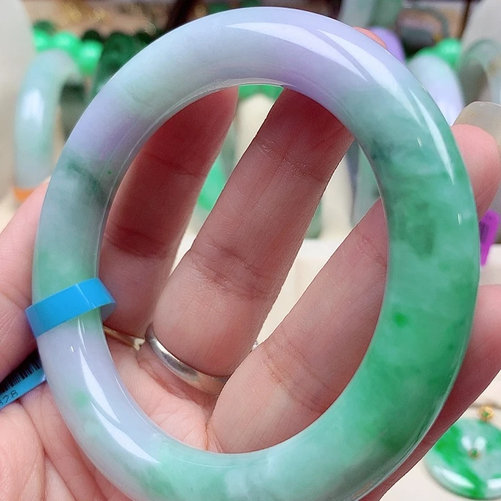 未镶嵌手镯翡翠翡翠