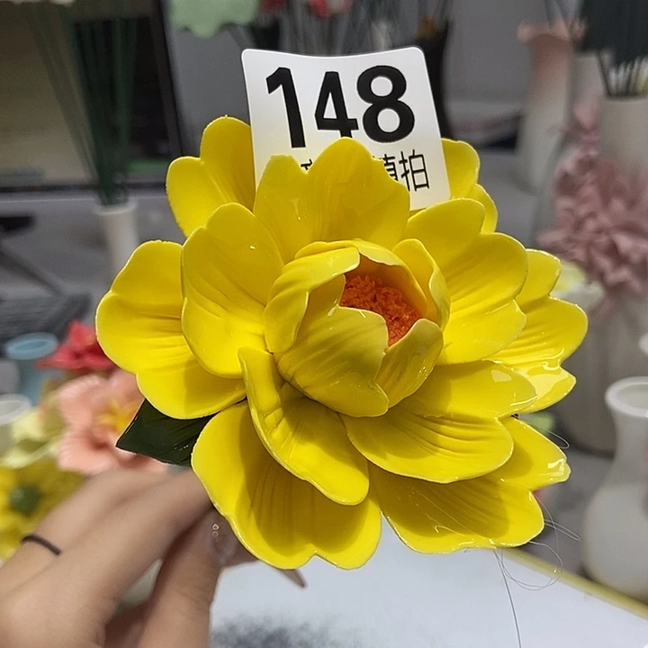 陶瓷纯手工捏花设计