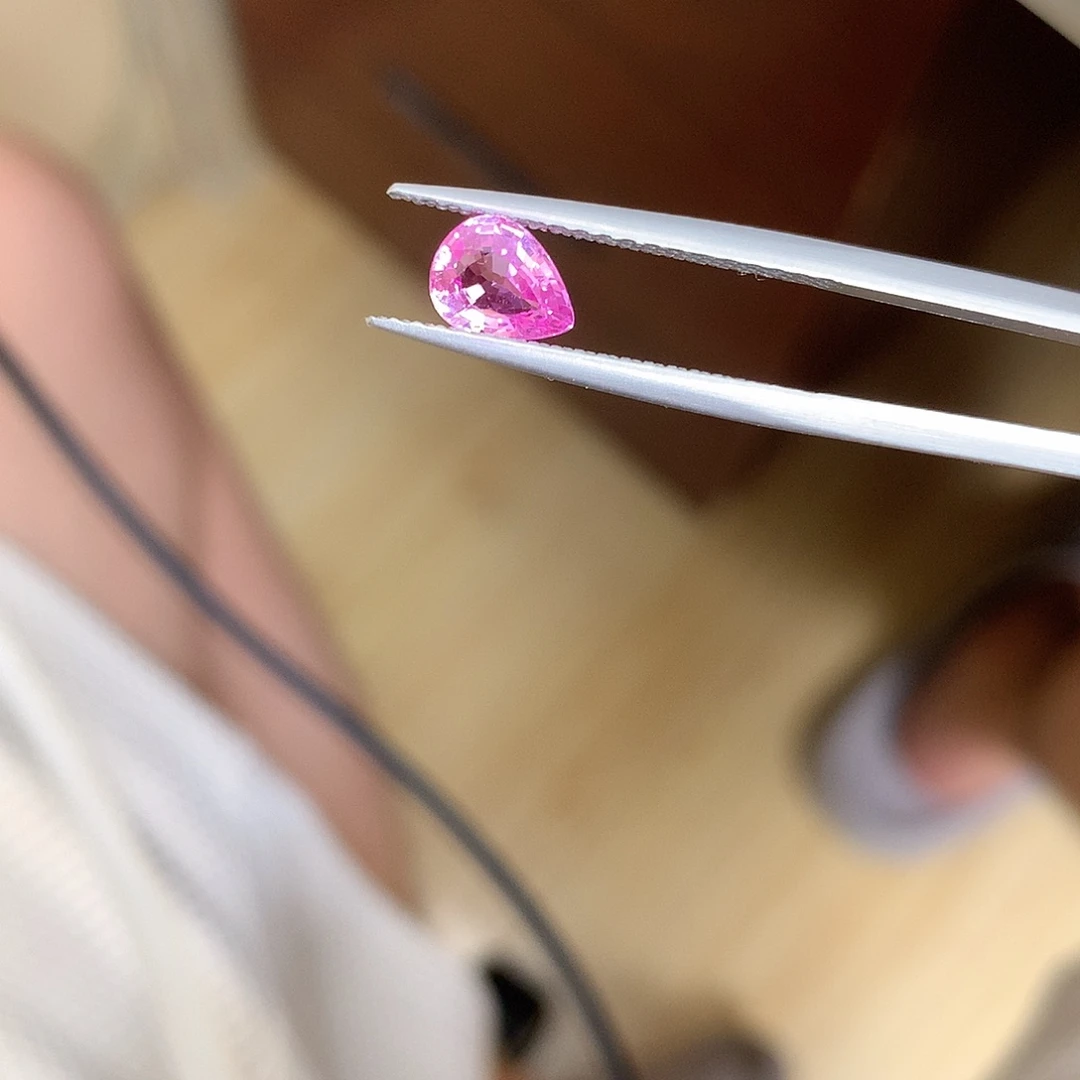 蓝宝石裸石1.27 无烧 斯里兰卡