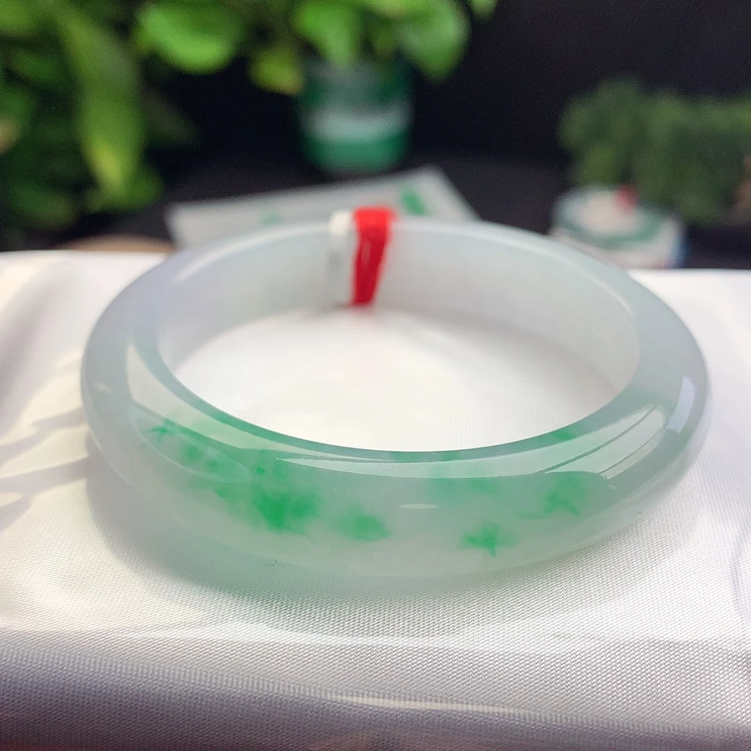 未镶嵌手镯翡翠52-53圈口飘绿花完美超级甜10号