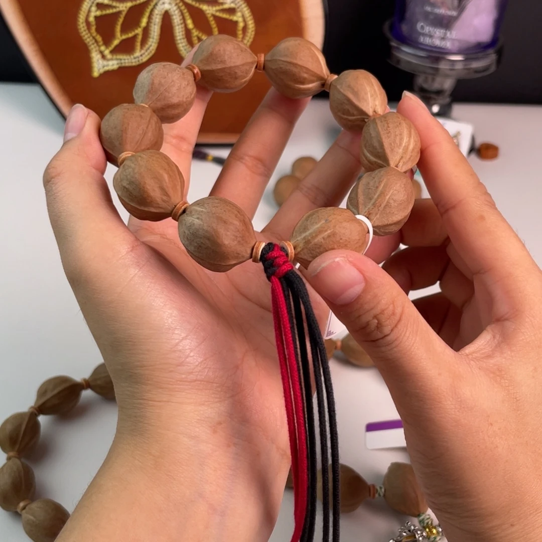 小***皮橄榄核吊坠梅林铁核
