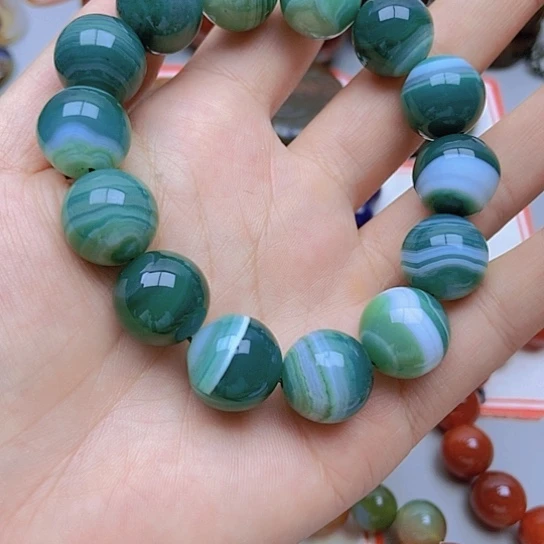 【闪购商品】玛瑙/玉髓未镶嵌珠宝半成品吉****复