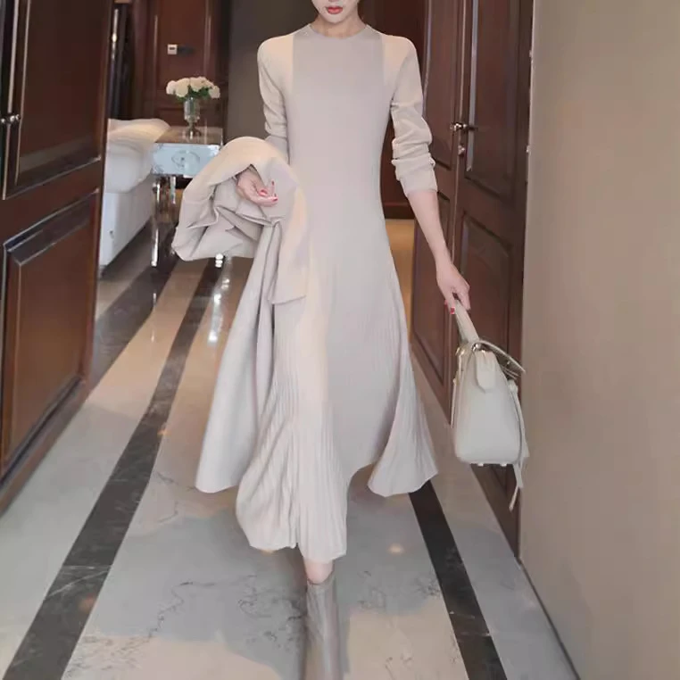 法式高级感配大衣针织连衣裙女秋冬长款内搭修身长袖毛衣打底裙子