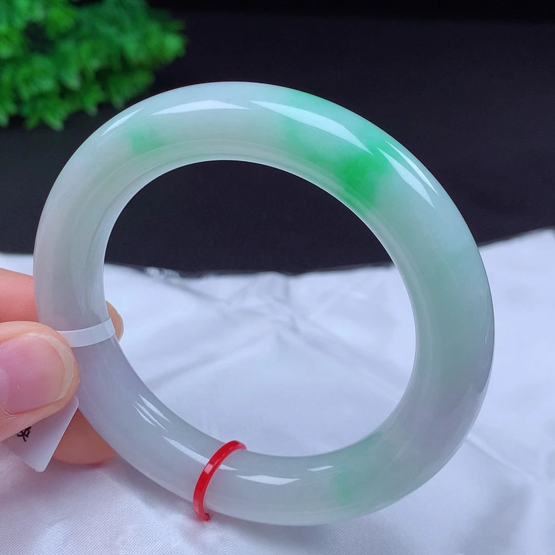 翡翠未镶嵌手镯55圈681001