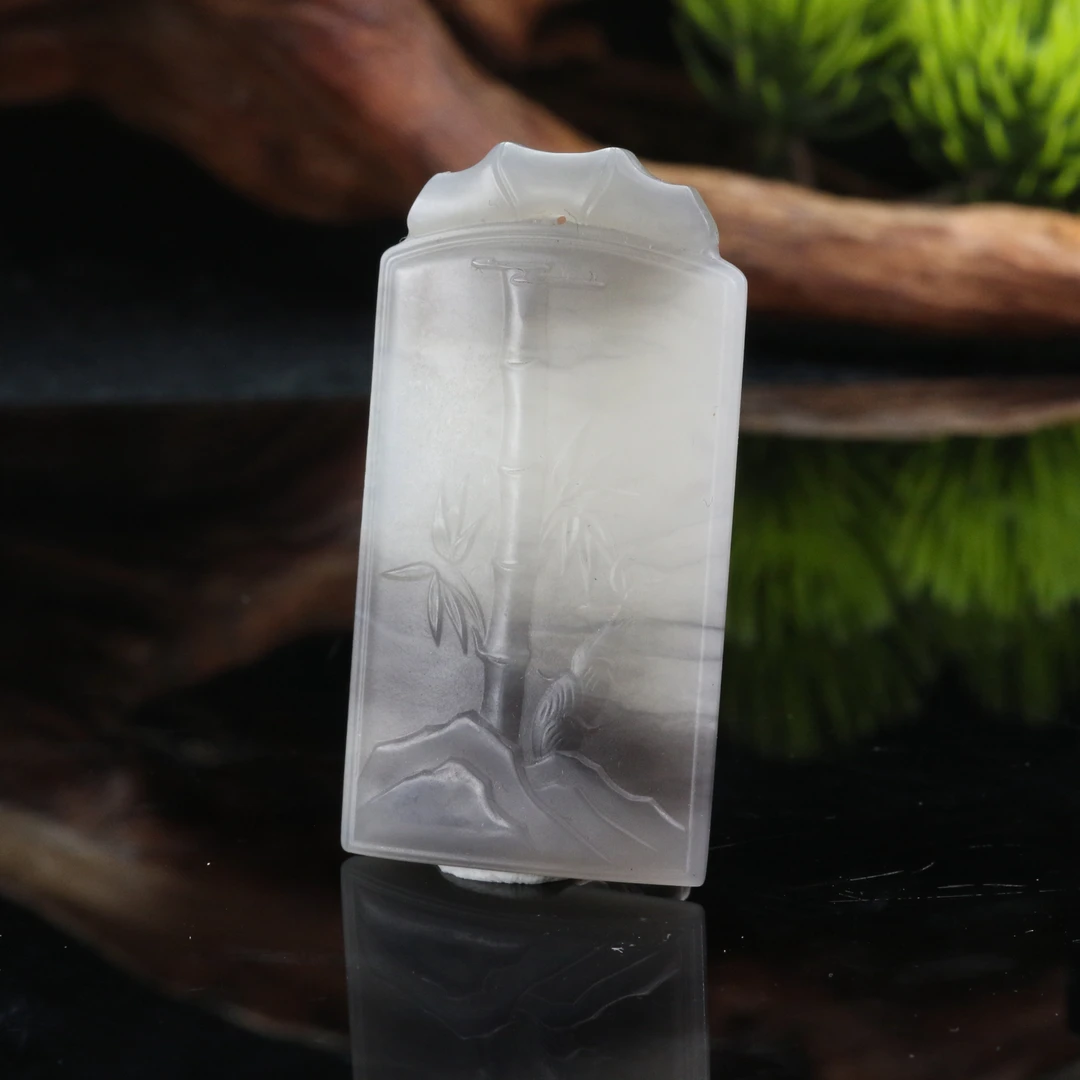 31和田玉青花吊坠/401929上海嘉禾拍卖