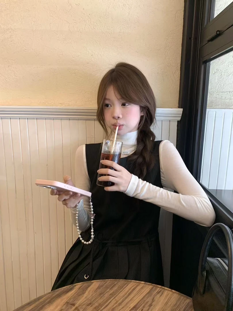 2025早秋新款韩系甜美百搭条纹背心百褶连衣裙高领打底衫套装