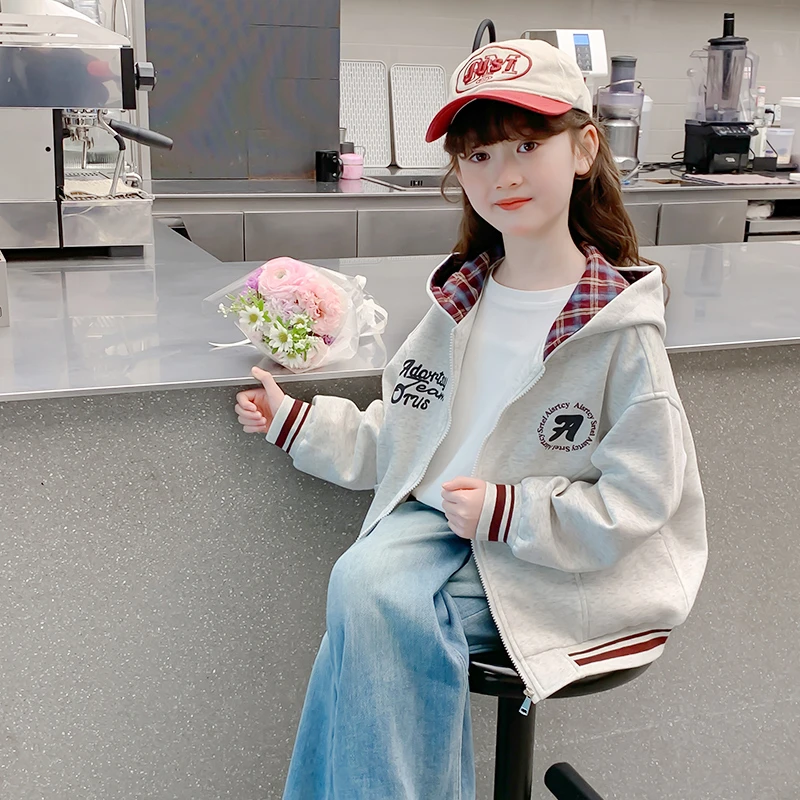 女童卫衣外套春装2025新款洋气中大儿童连帽上衣运动休闲春秋时尚