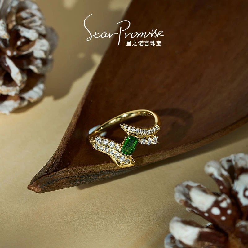 蛇年元素透辉石戒指-S925银镶嵌高级感戒指S035