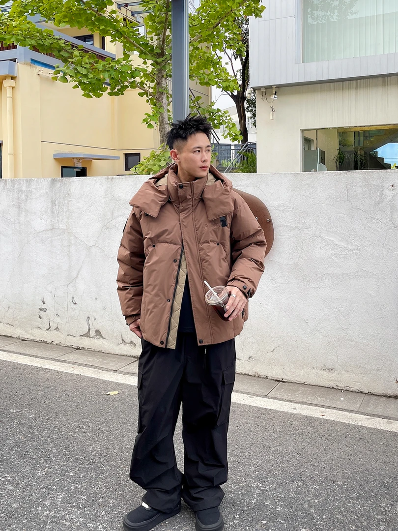 冬季 纯色 简约 连帽新国标90绒羽绒服-6303