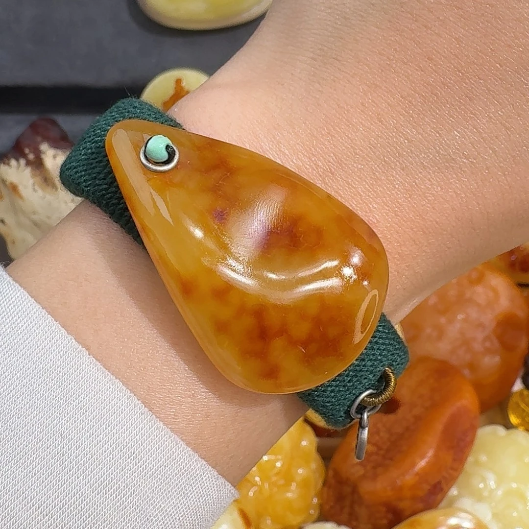 琥珀未镶嵌裸石我