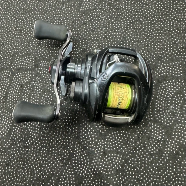 80#路亚水滴轮，二零蜘蛛sv左7擦花严重轻微齿感裸轮