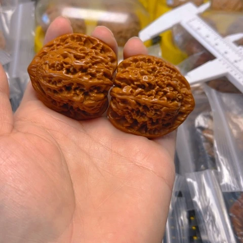 文玩核桃吊坠满天星