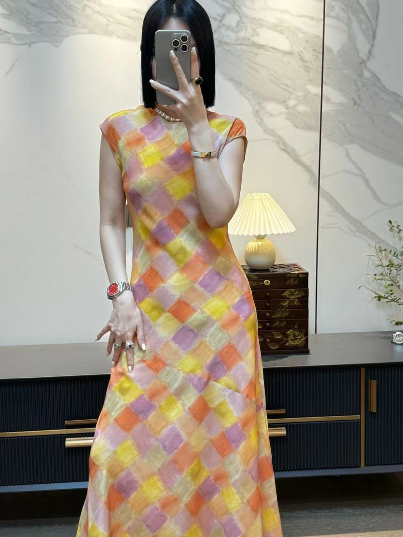 法式斜裁连衣裙气质女神甜美可爱风格衣服