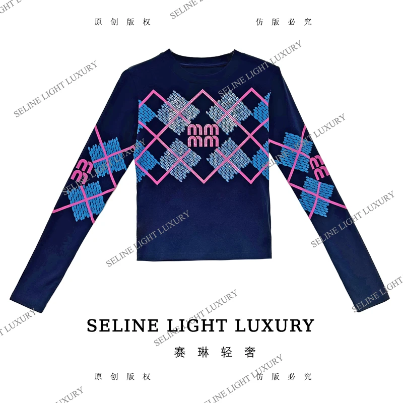 【25Q-606】七 2025 SELINE 新款渐变菱格印花时尚轻奢气质长袖T恤