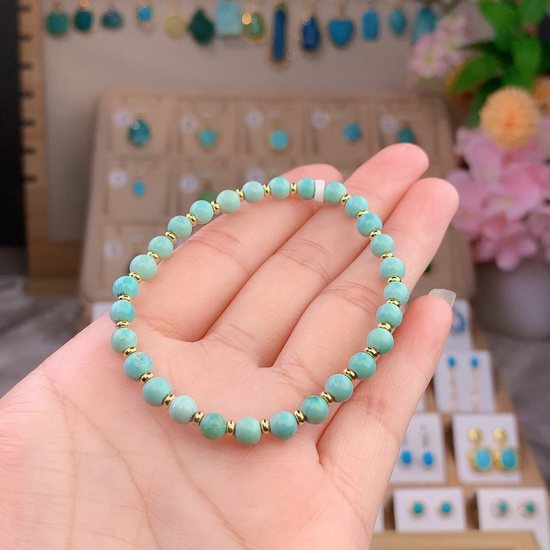 绿松石未镶嵌颈饰