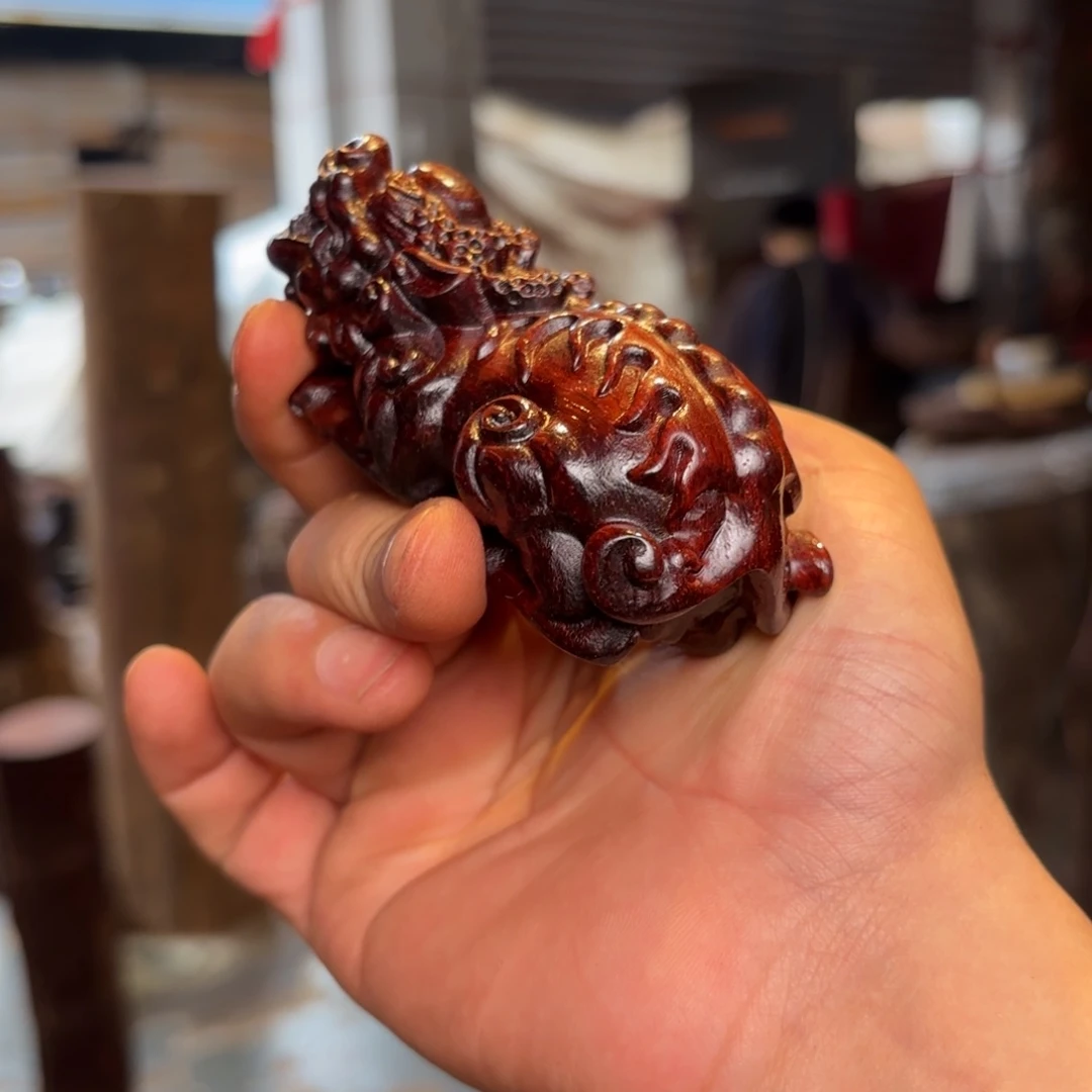 一物一拍血檀编码貔貅